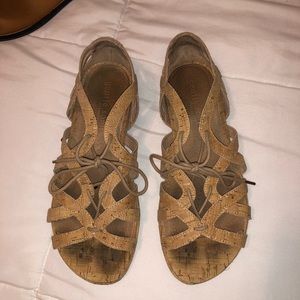 Gentle sounds cross strap flats